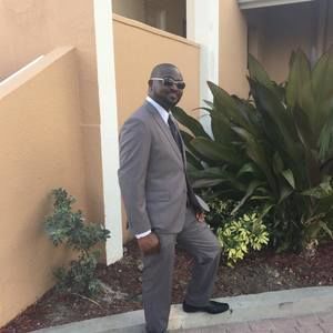 Meet your Posher, Sydney